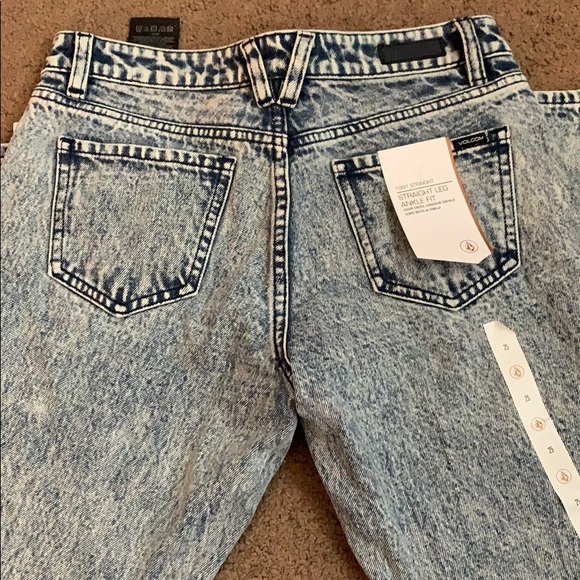 Volcom Denim - Volcom Denim Wash Jeans NWT for Women